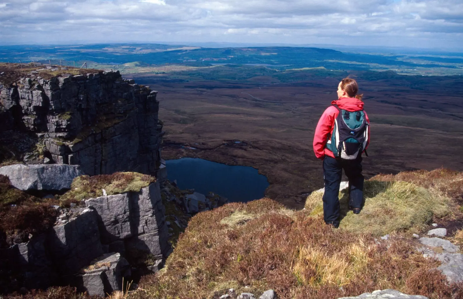 Klipporna av Cuilcagh Mountain.