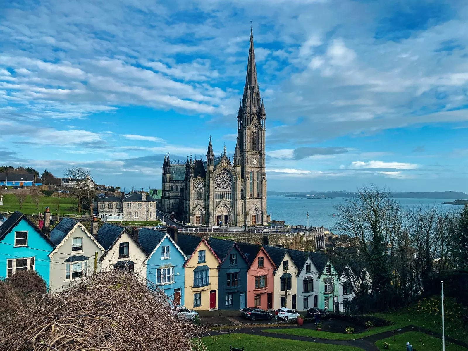 Armagh og dens katedral.