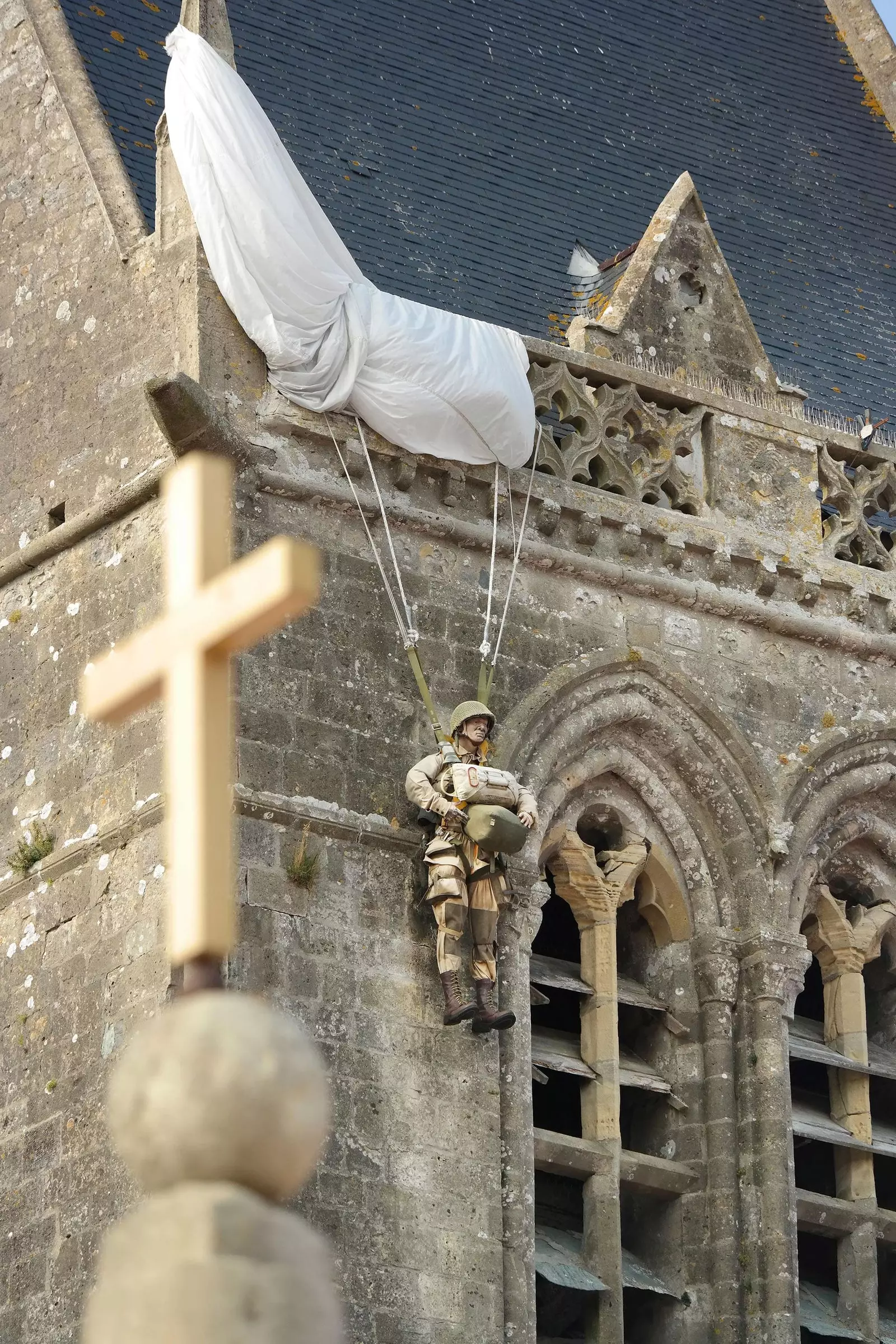 Ghé thăm các bãi biển đổ bộ Normandy