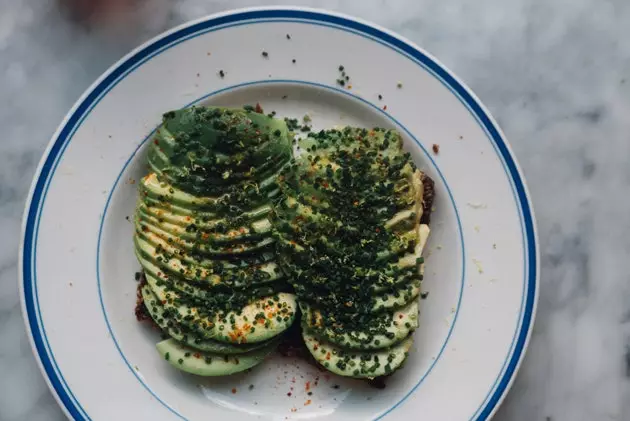 Roti Bakar Avokado September Atelier