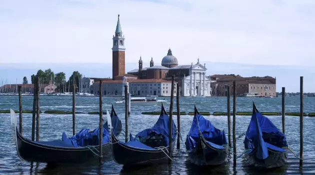 Giudecca greznība brīvprātīgā trimdā Venēcijā