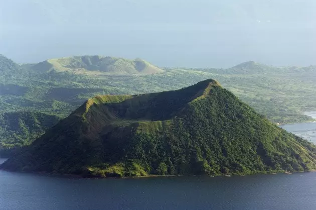 Volcan Taal