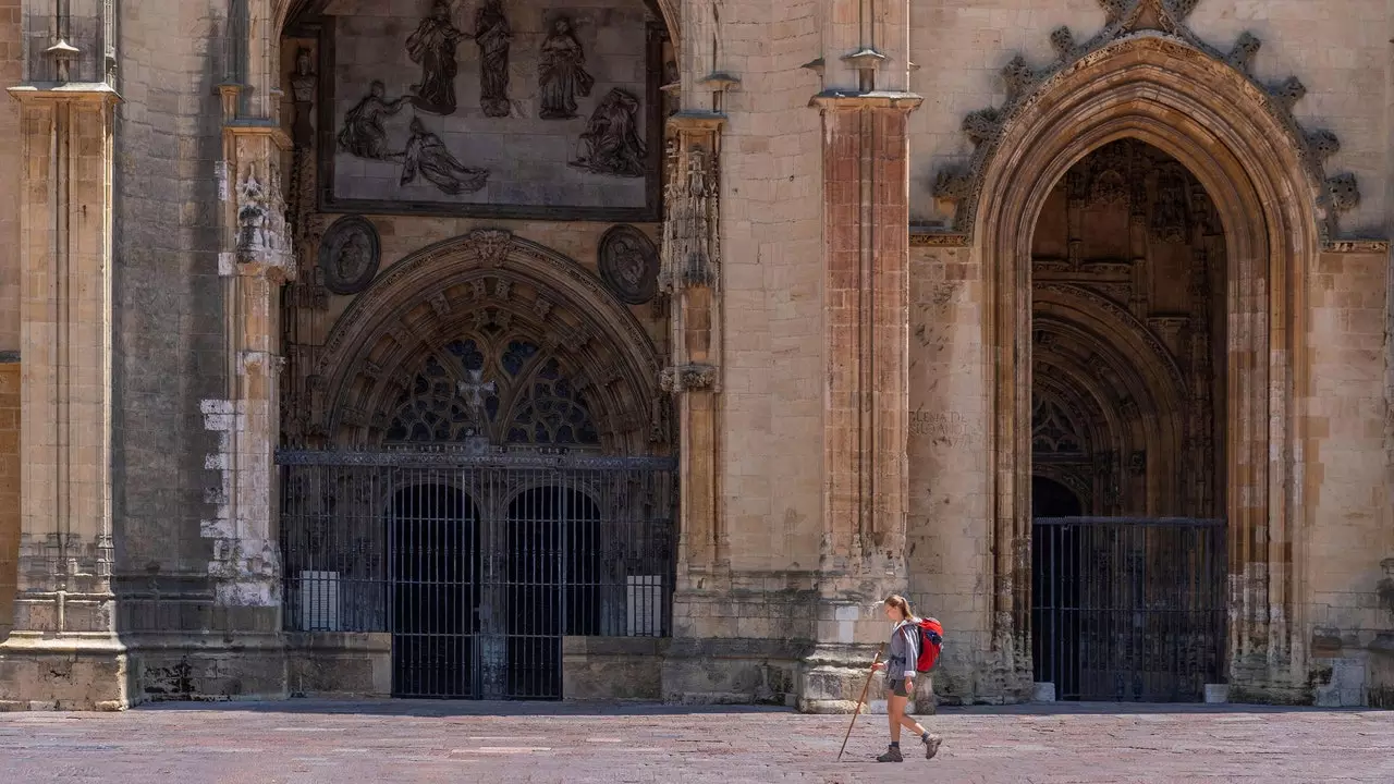 Camino de San Salvador: vu León op Oviedo laanscht den nobelsten Pilgerwee