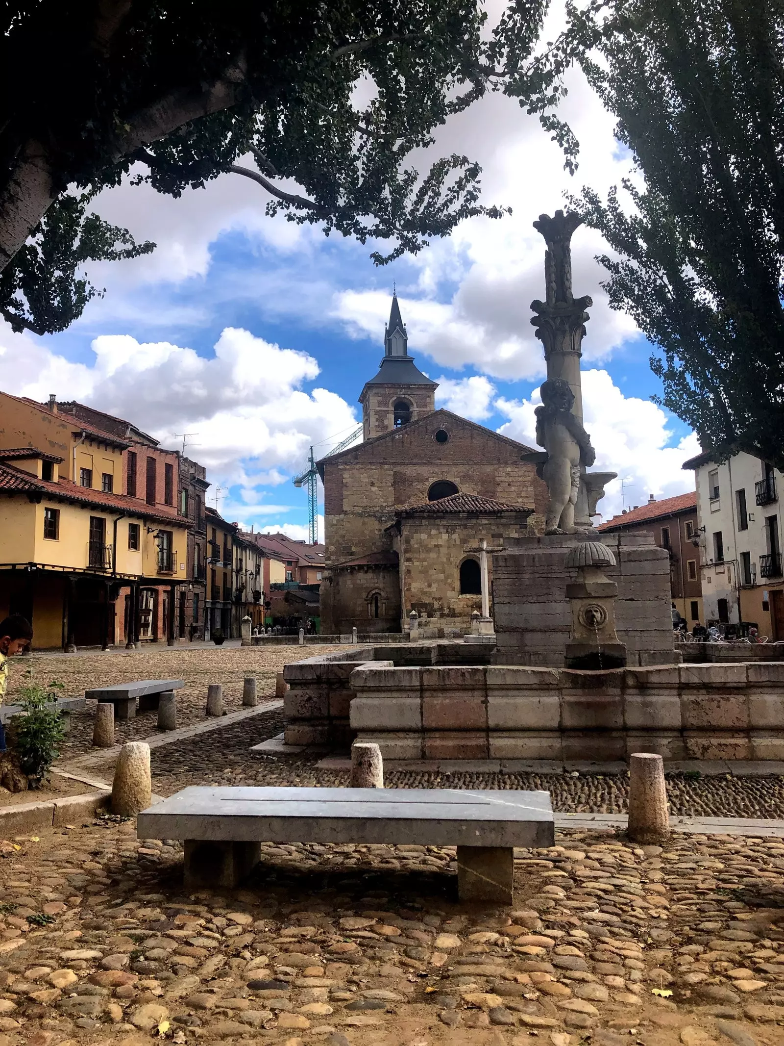 Plaza del Grano de Leon.