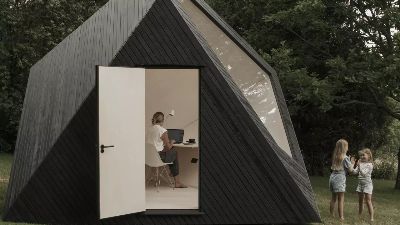 De perfecte geprefabriceerde cabine om in de natuur te werken