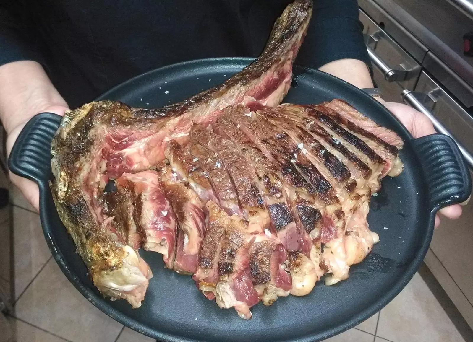 Laħam grilled Bla dubju Sansibar's