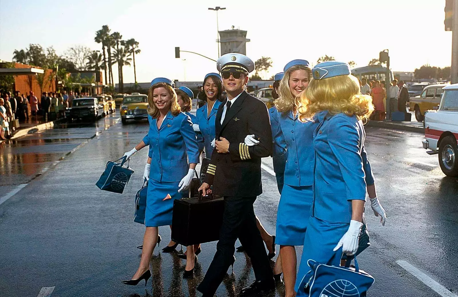 leonardo di caprio aqbadni jekk tista' ma stewardesses