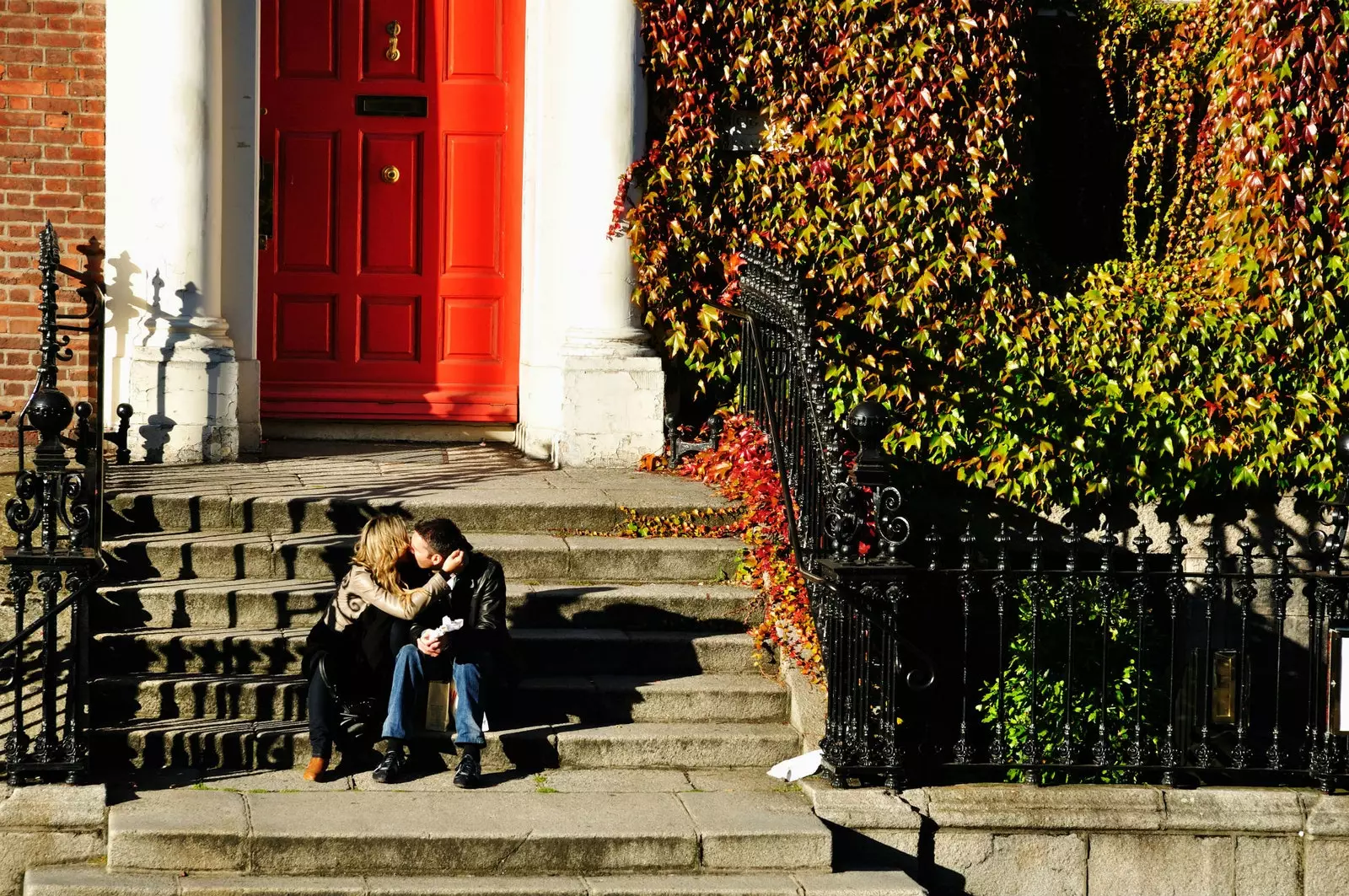 Pasangan di Merrion Square Dublin