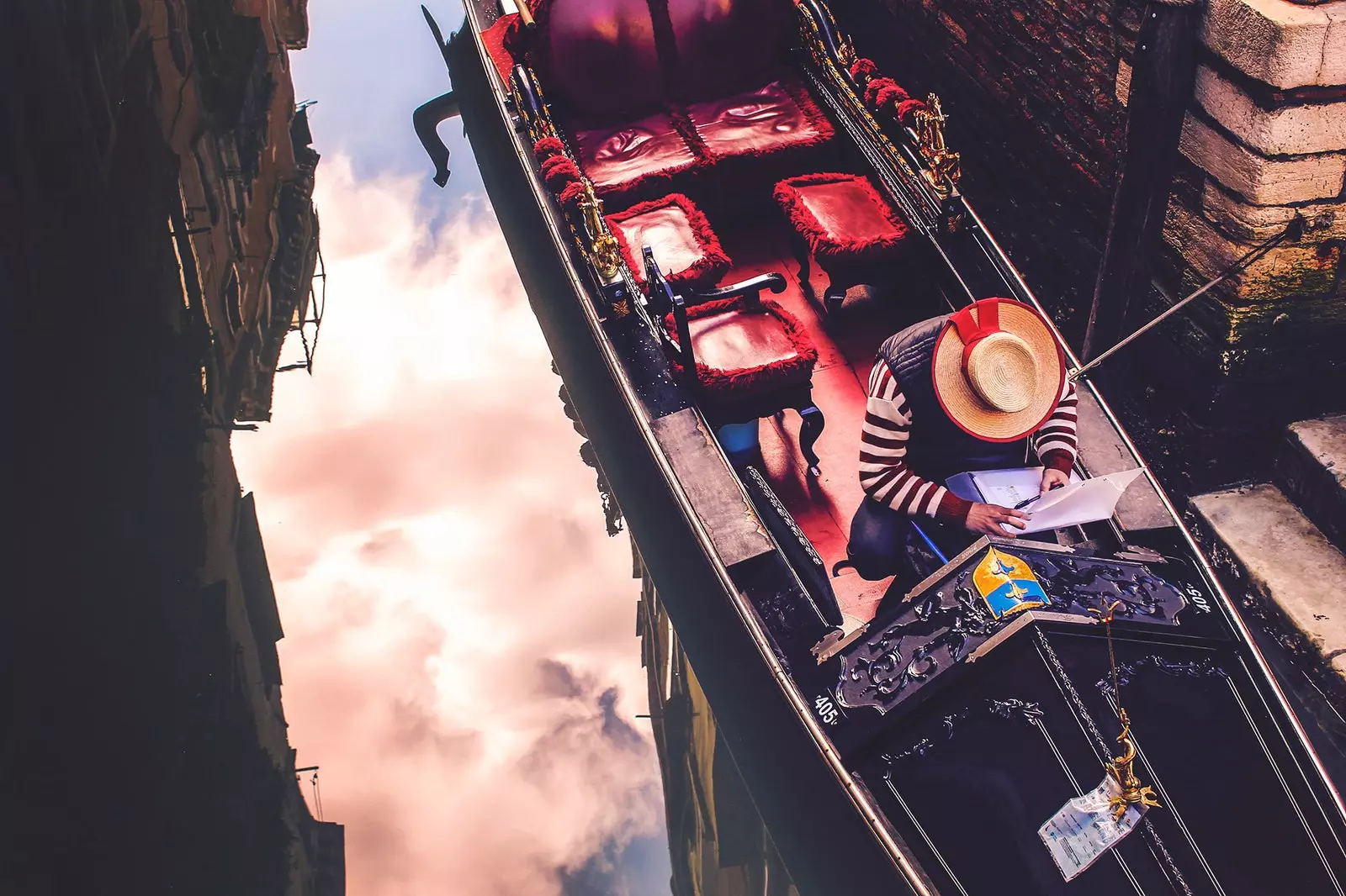 Gondola ở Venice