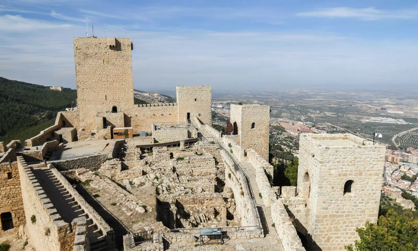 L'histoire du château de Santa Catalina pourrait donner une série avec plus de saisons que Game of Thrones.