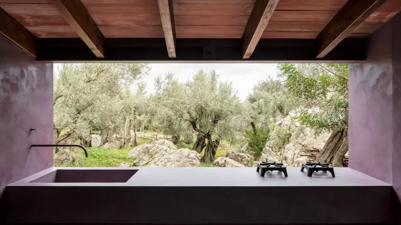 The Olive Houses: καταφύγιο καλλιτεχνών στα βουνά της Μαγιόρκα