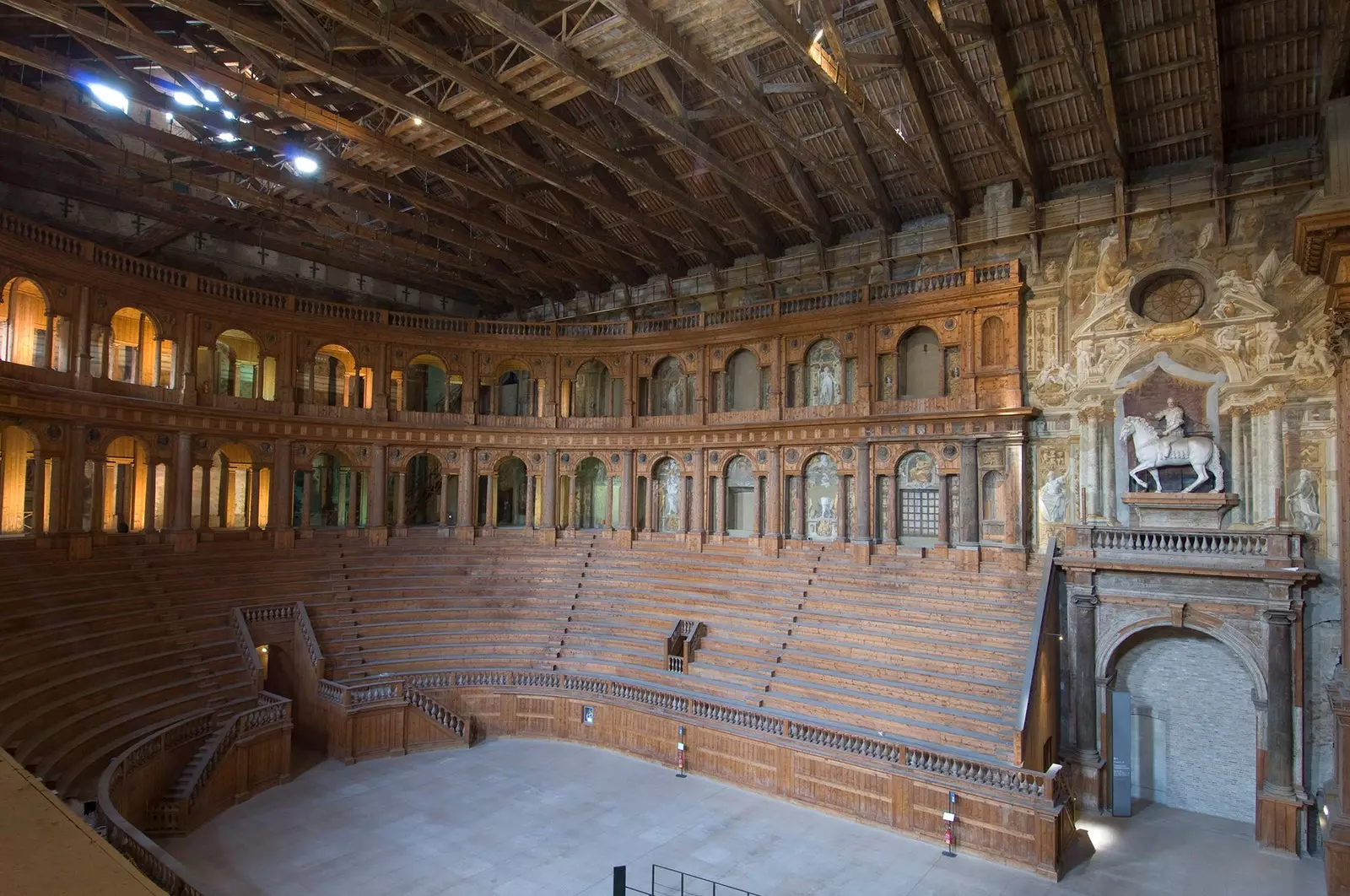 Teatro Farnese