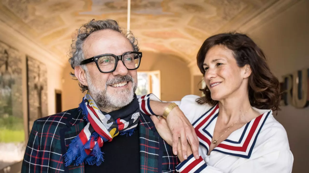 Massimo Bottura và Lara Gilmore mở cánh cửa của Casa Maria Luigia