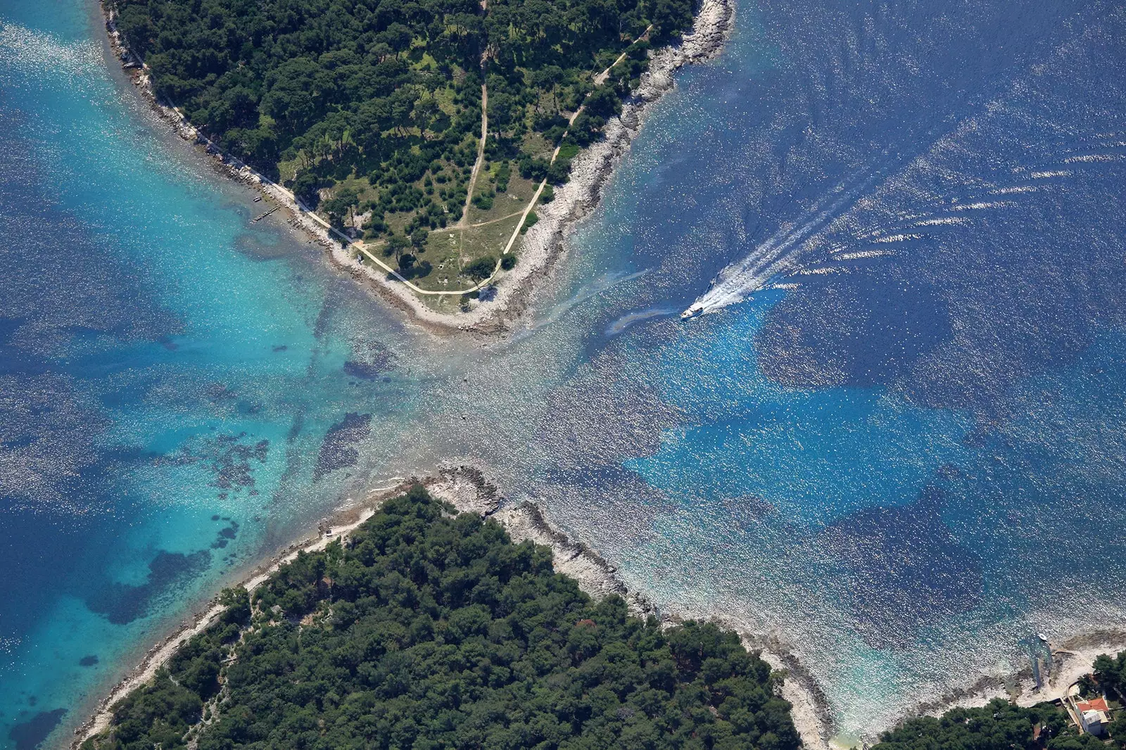 Voando sobre o paraíso de Lošinj