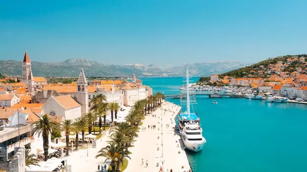 700 basamaklı ada Trogir