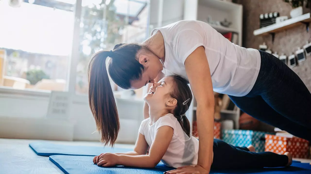 Manual kecil untuk melakukan yoga dengan kanak-kanak