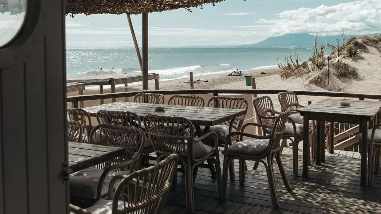 La Plage: strandbarinn þar sem þú vilt eyða öllu sumrinu