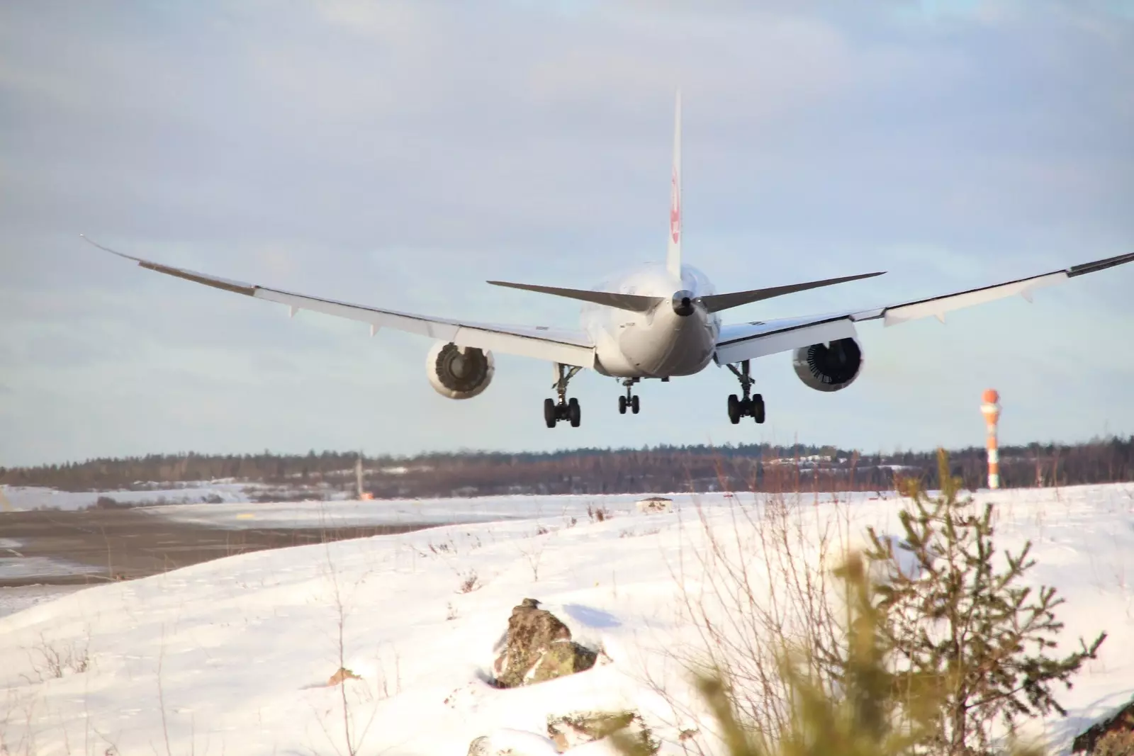 Landing on a snowy day