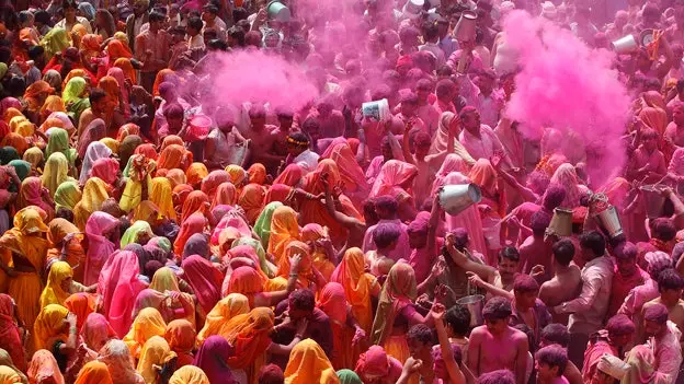 Bonjour! Conseils pour vivre la fête de la couleur en Inde