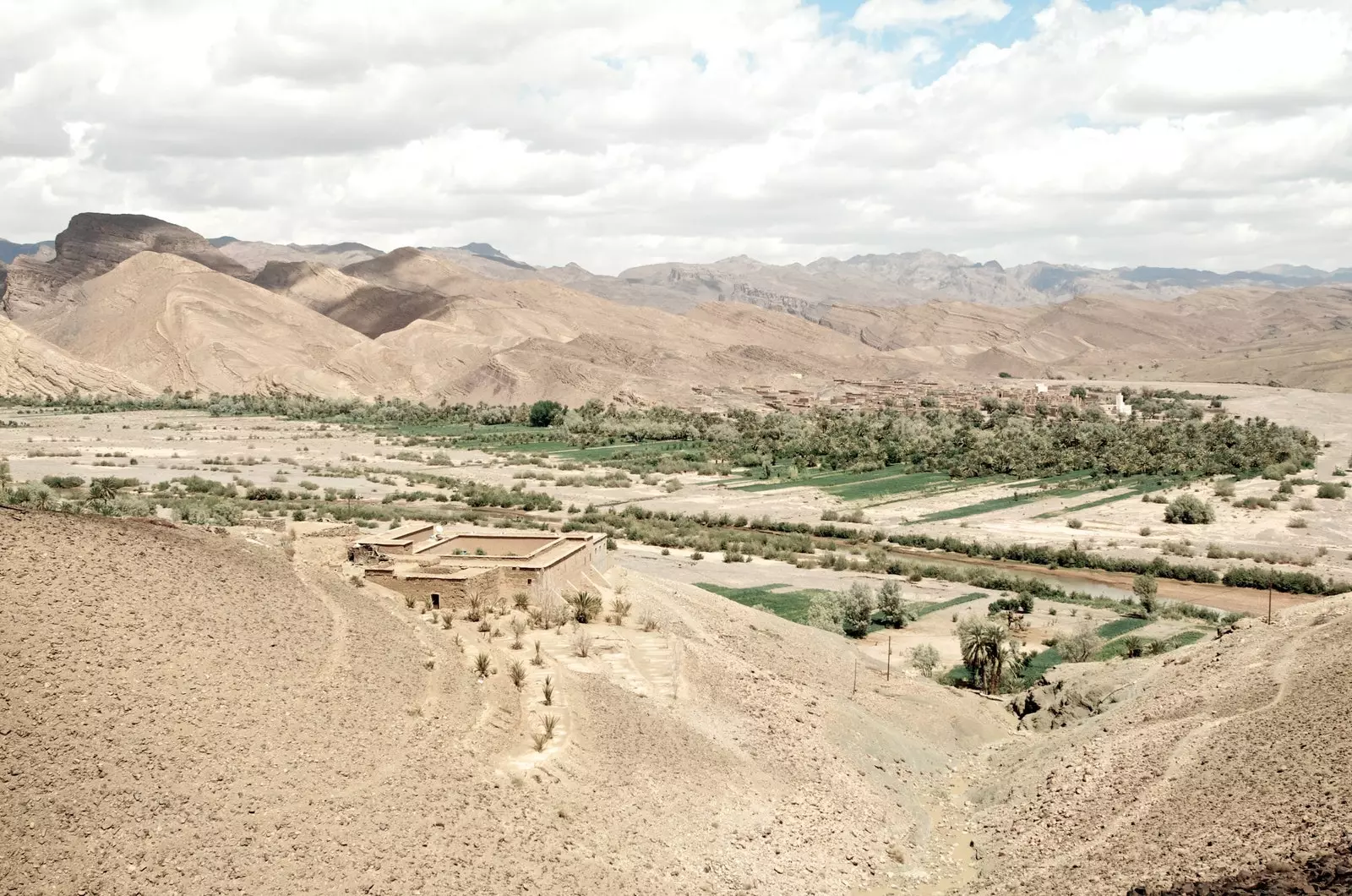 O Vale do Draa ou o verde do deserto em Marrocos