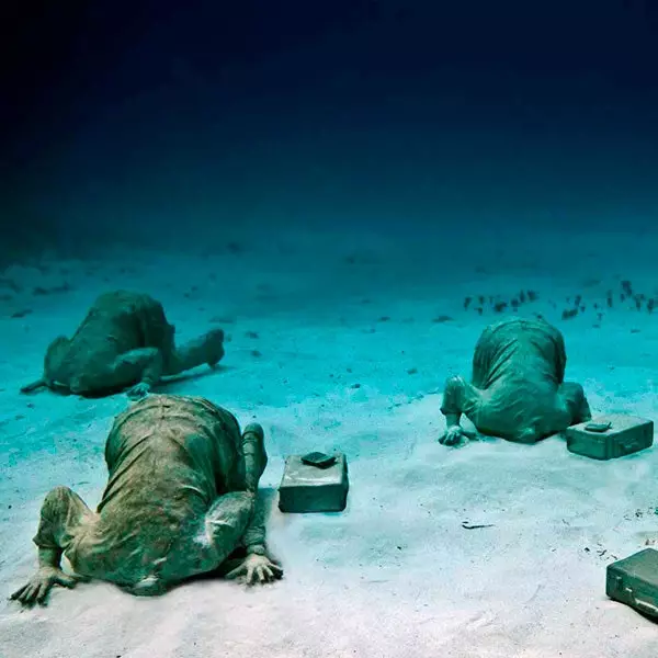 Blekkóttu bankamennirnir í Cancun neðansjávarsafninu