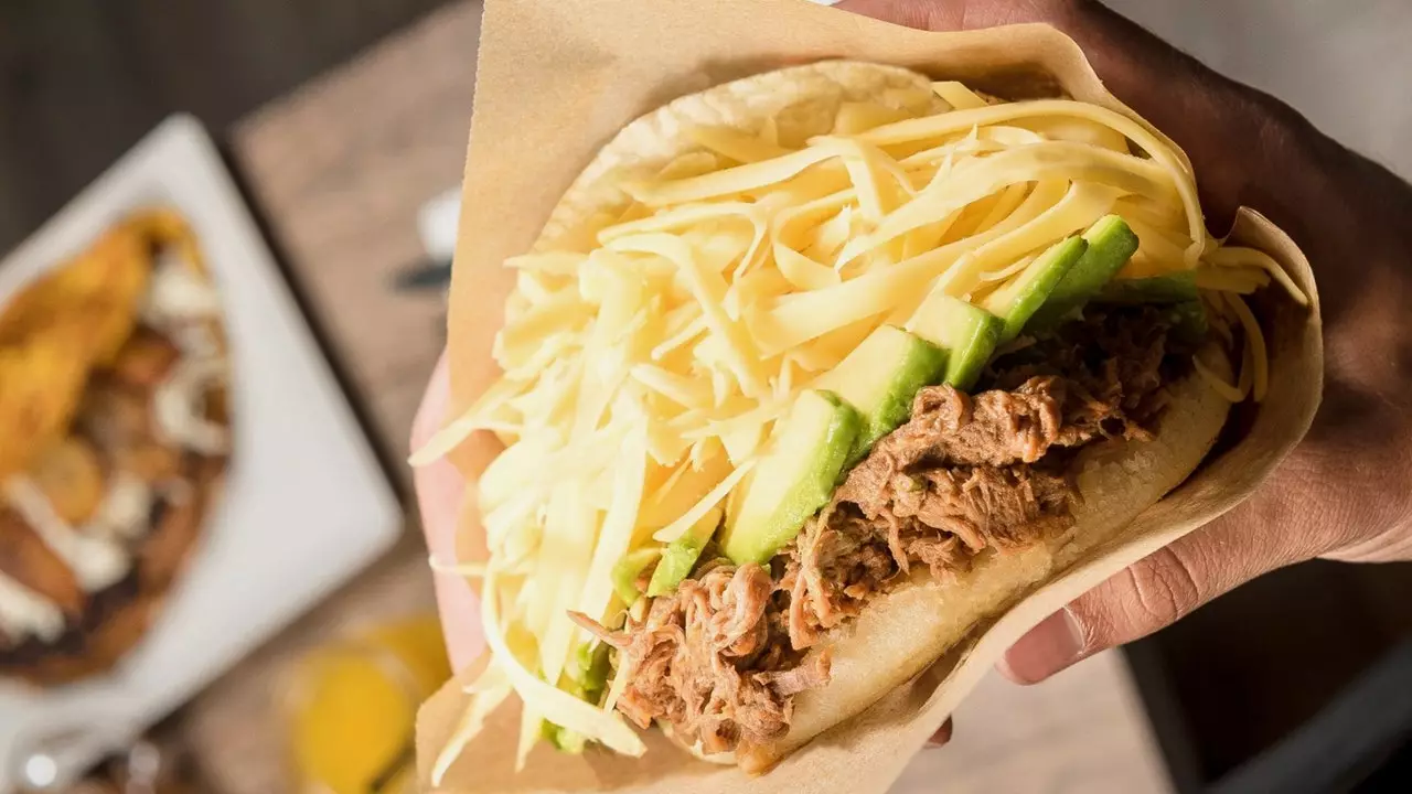 Terezza: arepas barántúla agus cachapas i gcroílár Mhaidrid