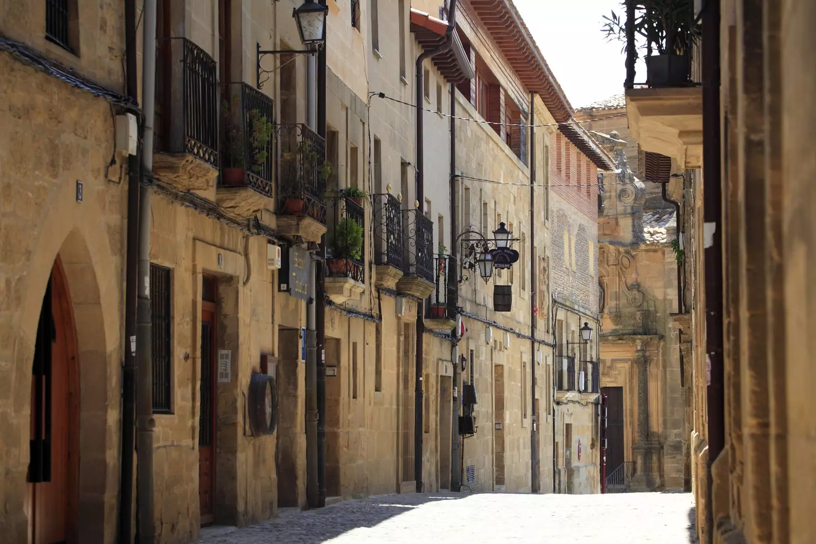 Le strade di Briones.