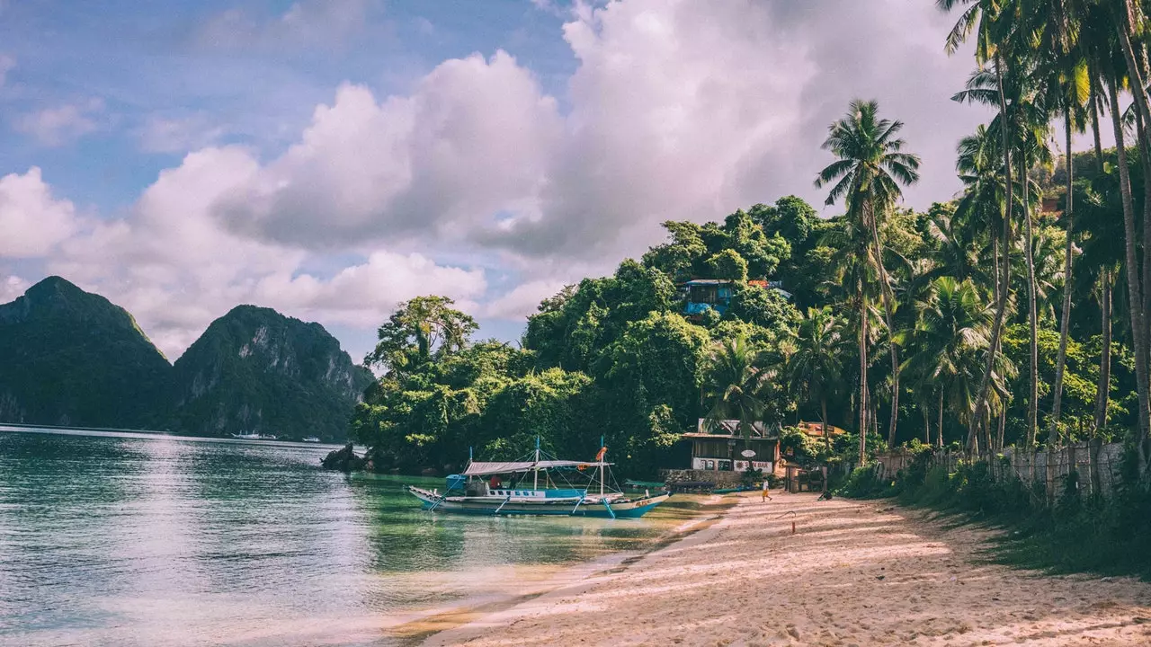 Palawan: גן העדן הפיליפיני שבו אתה יכול להתחבר רק לעצמך