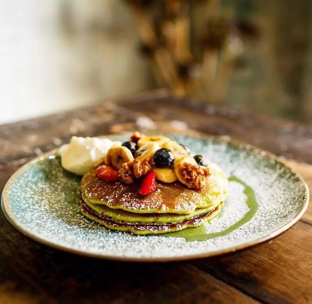 matcha çayı pancake