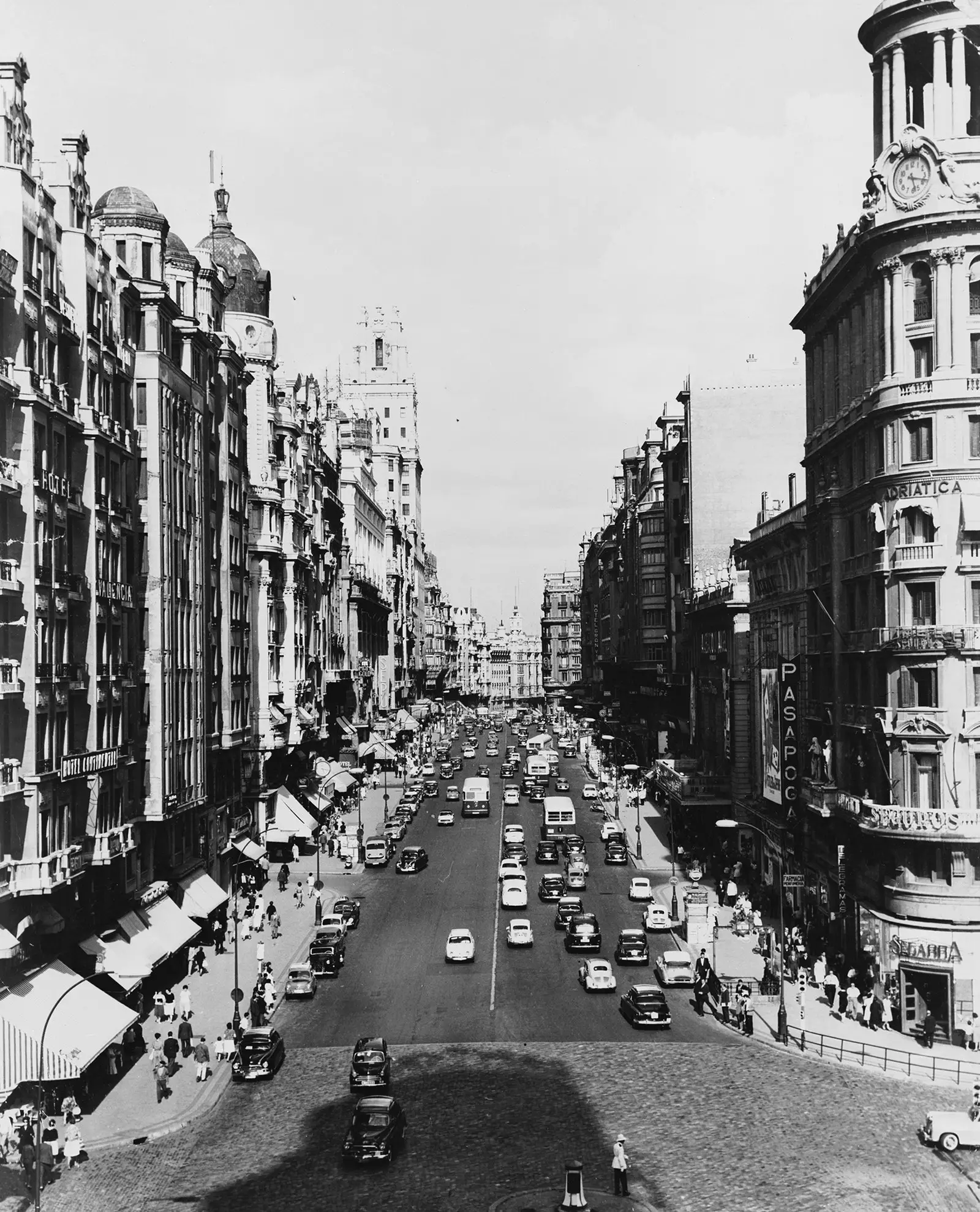 Gran Vía în 1964