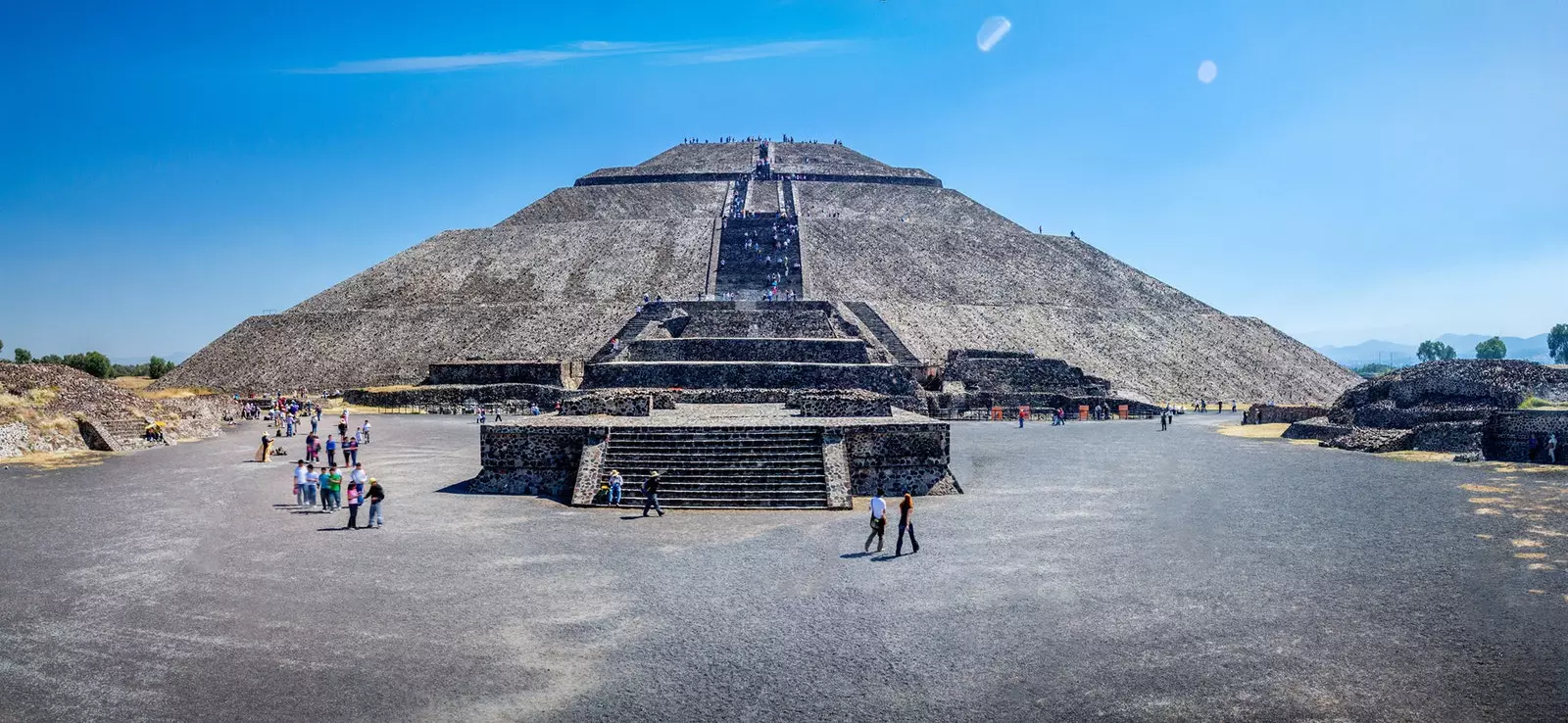 Pyramida Slunce v Teotihuacánu