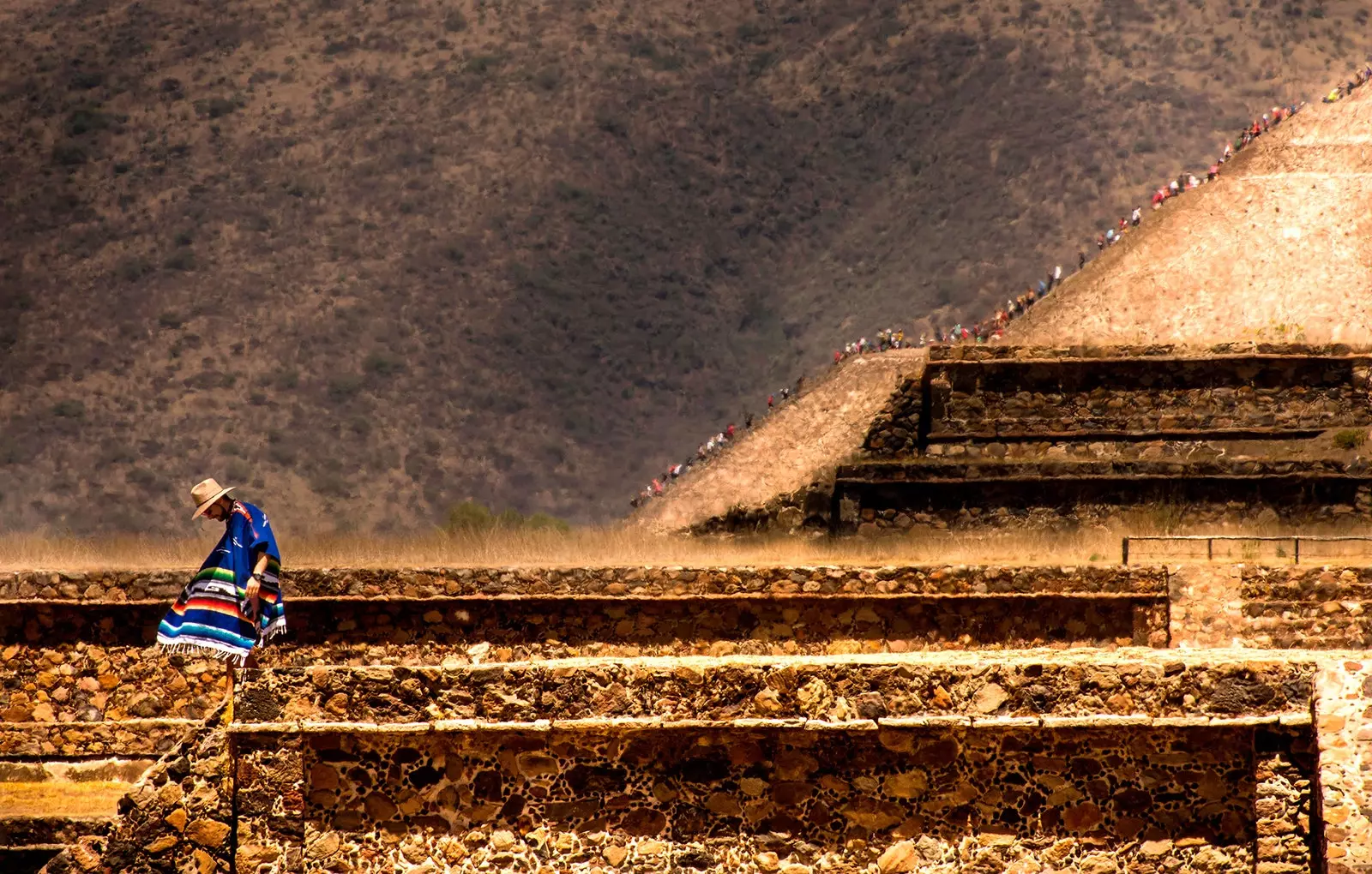 Teotihuacán erkeklerin tanrı olduğu şehir