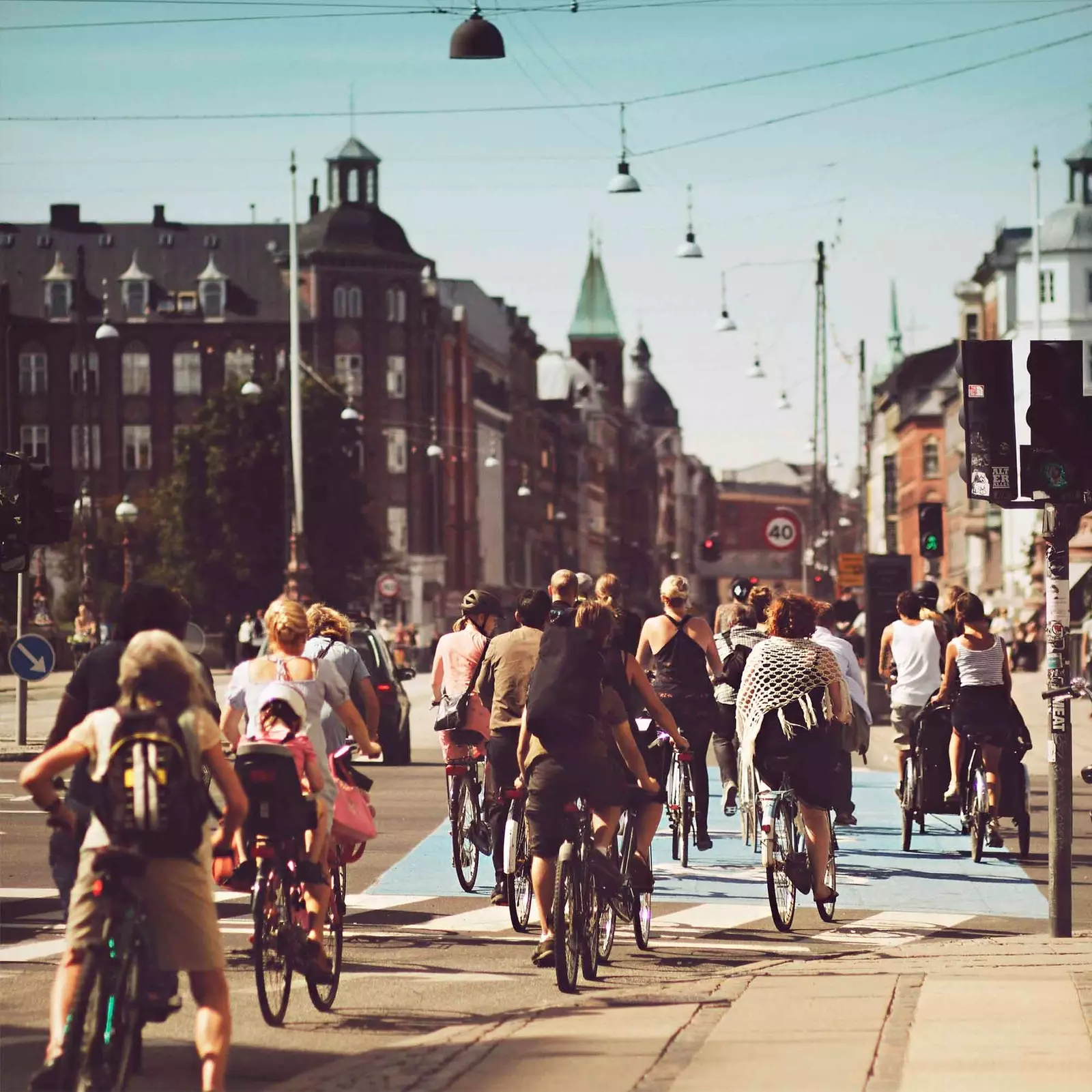 bikes crossing copenhagen