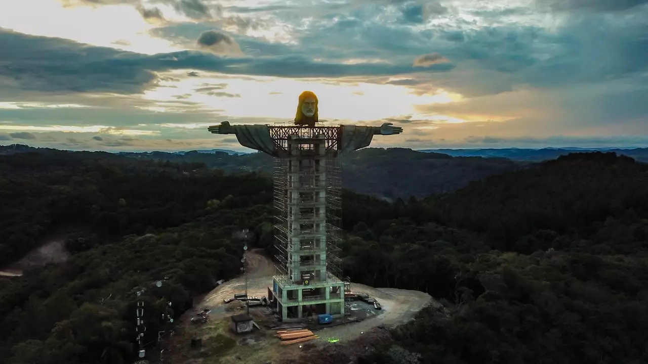 Kaitsja Kristus ületab Rio de Janeiro Lunastaja Kristuse