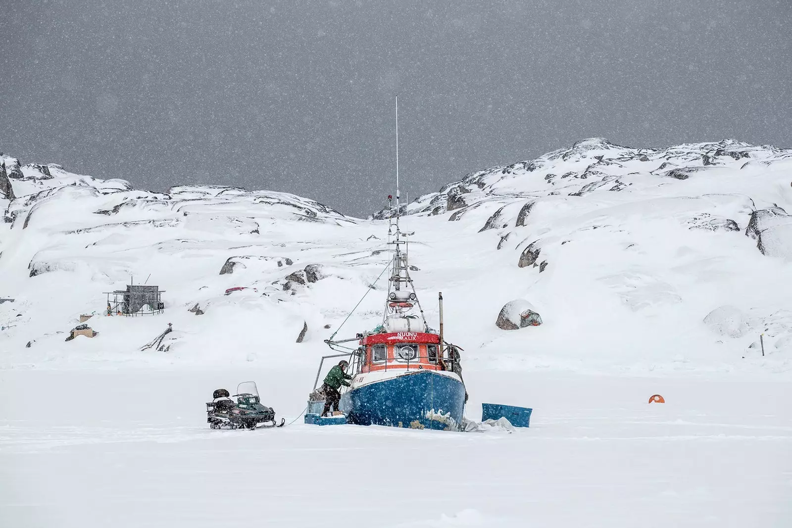 Sie brauchten ein Eisbrecherschiff, um die Fracht zu bewegen