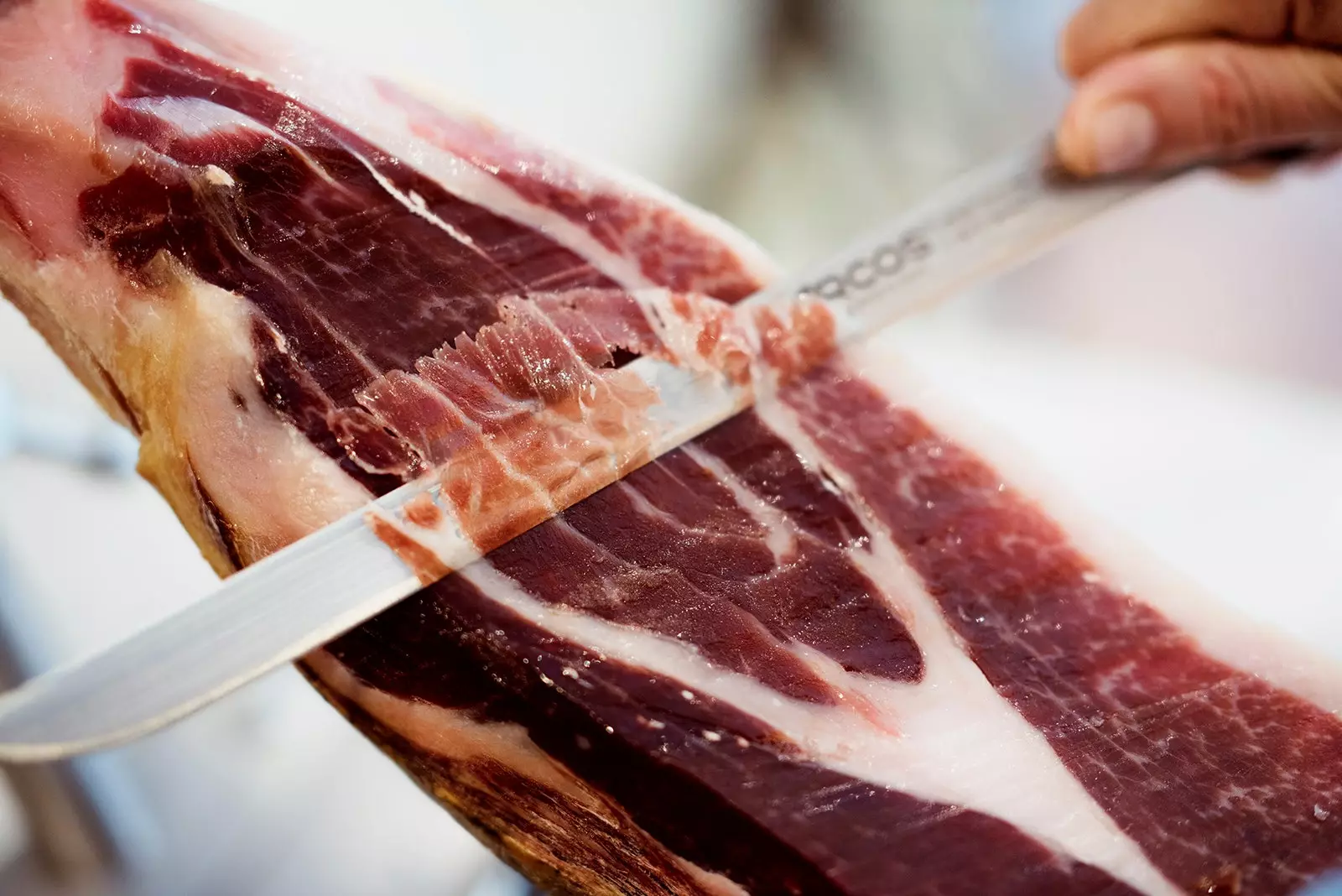 Mis geen Iberische ham van eikels in Esplore